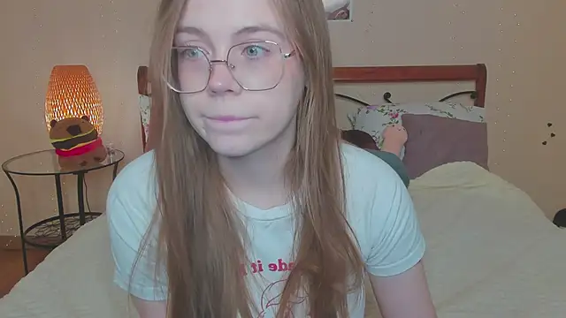 Snapshot of miya_soft chatting on 02/20/26, 01:35 miya soft online show from 02/20/26, 01:35