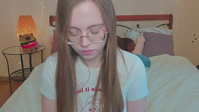 Snapshot of miya_soft chatting on 02/20/26, 06:26 miya soft online show from 02/20/26, 06:26