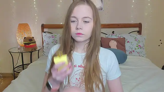 Snapshot of miya_soft chatting on 03/01/26, 01:40 miya soft online show from 03/01/26, 01:40