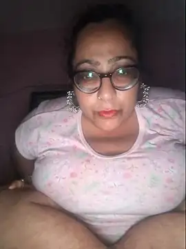 MISTI KOLK online show from 07/08/26, 06:12