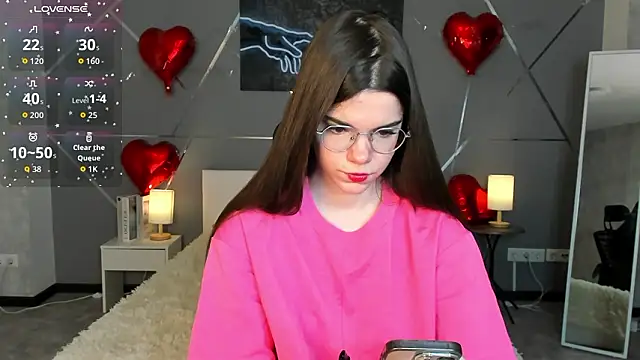 miss  evelyne online show from 02/12/26, 01:00