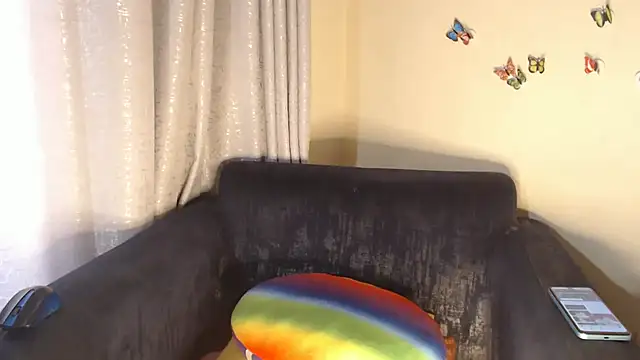 UzuriZahra01 online show from 02/20/26, 08:49