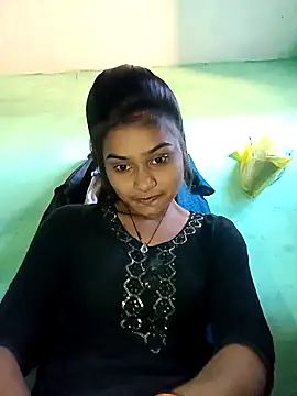 Snapshot of Sehjal_sharma chatting on 12/23/25, 06:11 Sehjal sharma online show from 12/23/25, 06:11