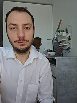 Lovebackground online show from 01/16/26, 11:03