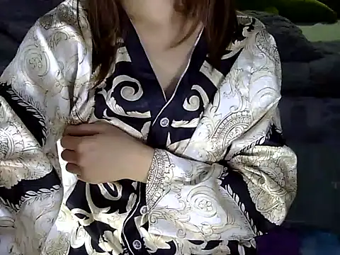 Chichi 86 online show from 02/05/26, 04:00