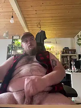 YoursxTruly online show from 02/09/26, 12:20