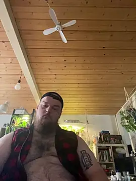 YoursxTruly online show from 03/11/26, 10:54