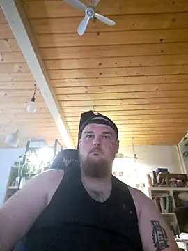 YoursxTruly online show from 06/24/26, 12:59
