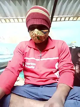 Snapshot of Nick_universal chatting on 01/12/26, 10:20 Nick universal online show from 01/12/26, 10:20