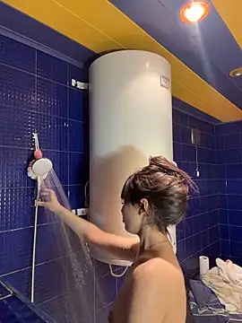 Snapshot of SilkyMira chatting on 02/24/26, 10:08 SilkyMira online show from 02/24/26, 10:08