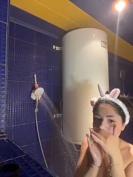 Snapshot of SilkyMira chatting on 02/27/26, 08:31 SilkyMira online show from 02/27/26, 08:31