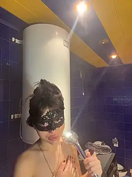 SilkyMira online show from 03/20/26, 03:17