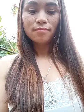 ngaytho004 online show from 12/17/25, 09:59