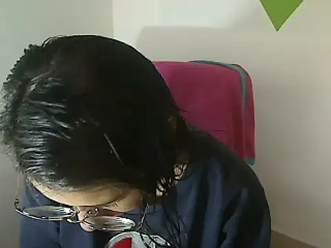 Snapshot of moodsailor chatting on 01/06/26, 05:05 moodsailor online show from 01/06/26, 05:05