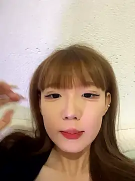 Snapshot of cclover1 chatting on 01/15/26, 01:37 cclover1 online show from 01/15/26, 01:37