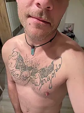 Manu1983el01 online show from 02/12/26, 06:25