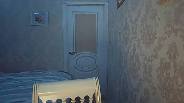 Snapshot of LashandraGiacomelli chatting on 12/15/25, 04:22 LashandraGiacomelli online show from 12/15/25, 04:22