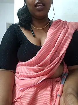 Snapshot of pattupattuma27 chatting on 02/10/26, 07:56 pattupattuma27 online show from 02/10/26, 07:56