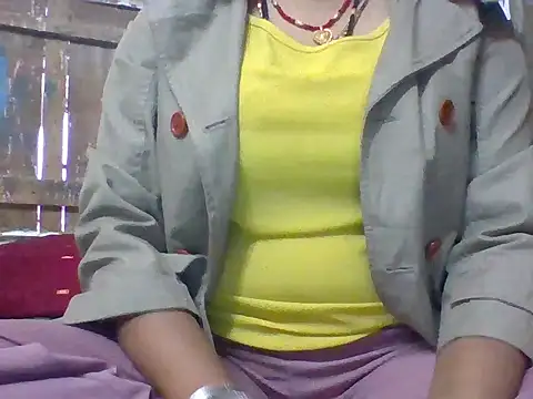 hot-riyaaa online show from 02/08/26, 08:07