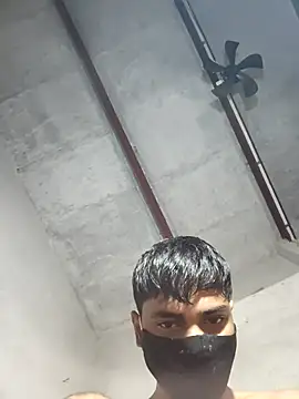 realcouple71 online show from 12/19/25, 10:11