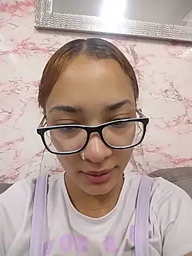 Snapshot of Jadde_Greyy_ chatting on 06/13/26, 05:00 Jadde Greyy online show from 06/13/26, 05:00