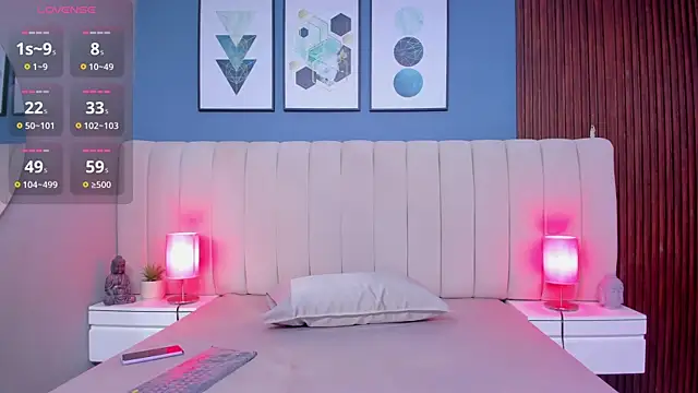 Snapshot of rubi_foox chatting on 12/16/25, 11:48 rubi foox online show from 12/16/25, 11:48