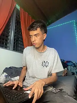 Juan Gomezz26 online show from 04/10/26, 12:16