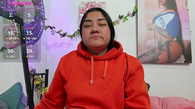 Hanna moore10 online show from 04/10/26, 08:57