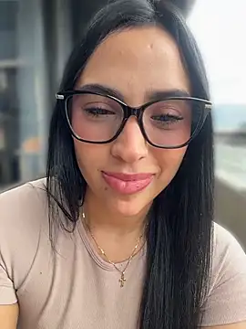 ValeriaTorress  online show from 04/09/26, 07:41