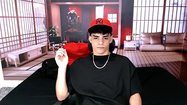 Snapshot of RyanConnerr chatting on 12/16/25, 12:59 RyanConnerr online show from 12/16/25, 12:59