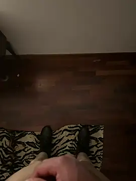 Snapshot of akah24 chatting on 02/23/26, 01:25 akah24 online show from 02/23/26, 01:25