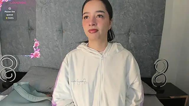 Snapshot of Lanna_rosse chatting on 02/10/26, 06:17 Lanna rosse online show from 02/10/26, 06:17