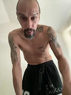 faces818 online show from 04/26/26, 06:05