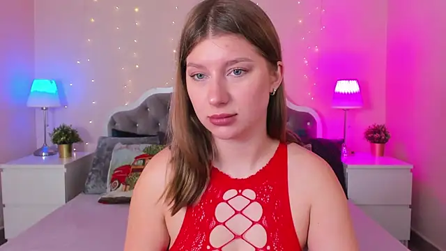 Snapshot of katymeaw chatting on 01/13/26, 01:44 katymeaw online show from 01/13/26, 01:44