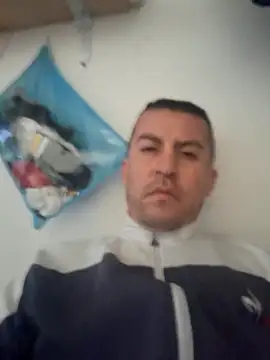 Snapshot of Monitoivan chatting on 12/17/25, 03:07 Monitoivan online show from 12/17/25, 03:07