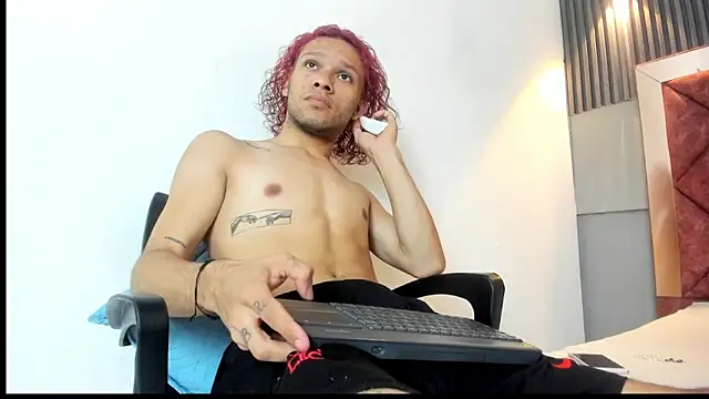 TAYSON SCOTT online show from 12/20/25, 12:12