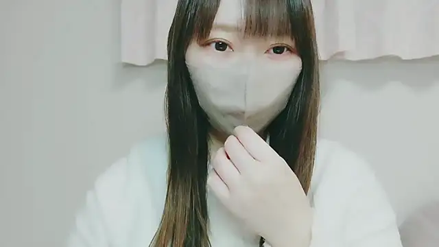 yuyuchan   online show from 12/19/25, 10:00