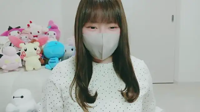 yuyuchan   online show from 04/06/26, 10:38