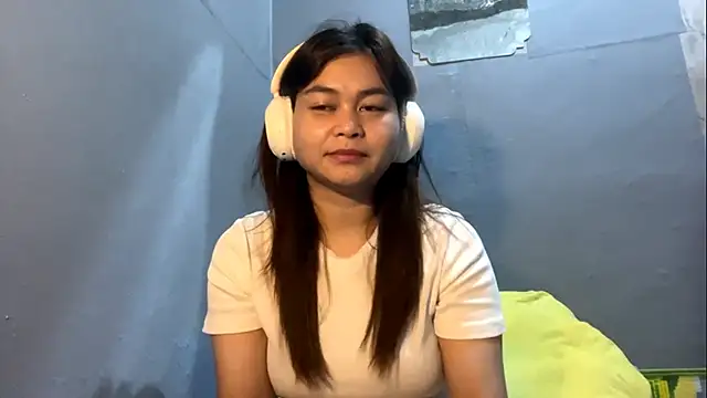 ShayCowell online show from 12/17/25, 08:53