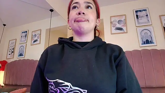 Celestee15  online show from 03/25/26, 11:16