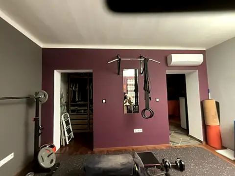 pet0873 online show from 12/22/25, 05:04