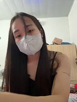 Snapshot of NinaBaby22 chatting on 12/17/25, 06:41 NinaBaby22 online show from 12/17/25, 06:41