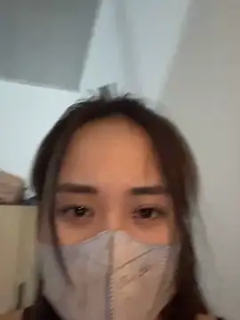 Snapshot of NinaBaby22 chatting on 12/17/25, 06:47 NinaBaby22 online show from 12/17/25, 06:47