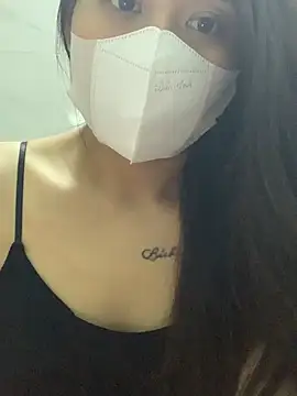 NinaBaby22 online show from 03/18/26, 04:54