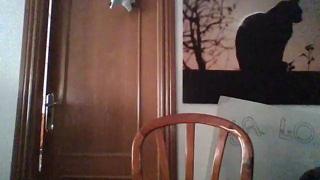 Snapshot of Lunamaya7 chatting on 12/19/25, 08:43 Lunamaya7 online show from 12/19/25, 08:43