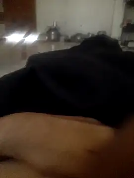 Snapshot of shubhamkumaraoo chatting on 12/14/25, 02:39 shubhamkumaraoo online show from 12/14/25, 02:39