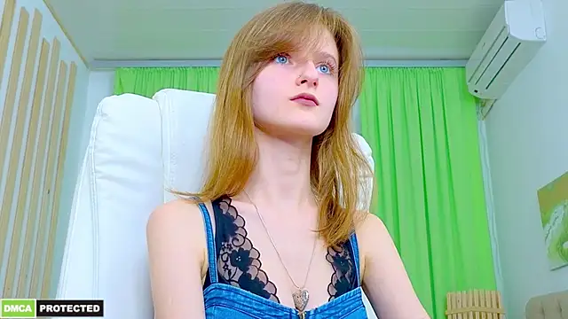 Miss Alisa  online show from 03/25/26, 05:19