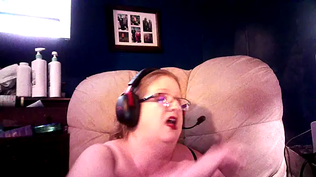 jade-belle online show from 02/24/26, 06:44