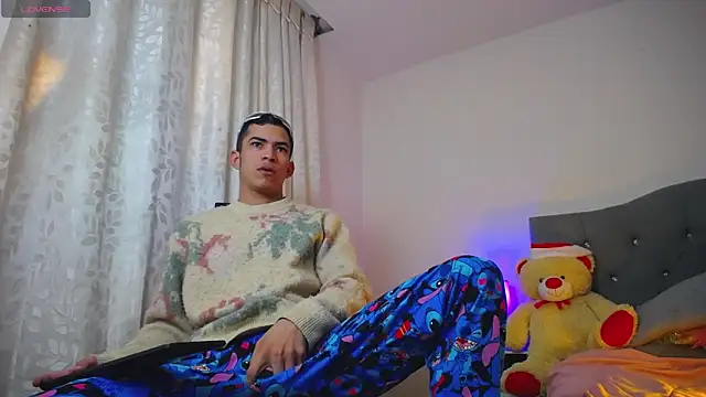 TOMBOYSEXX online show from 12/16/25, 01:16