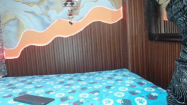 monicamoon303av online show from 12/22/25, 12:35